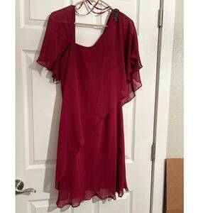 SLNY SL Fashions Georgette Cranberry Red Cocktail Capelet Tiered Dress Size 14